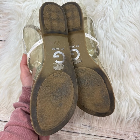 G by Guess | Love Bug White Elegant Sandals - Picture 2 of 3